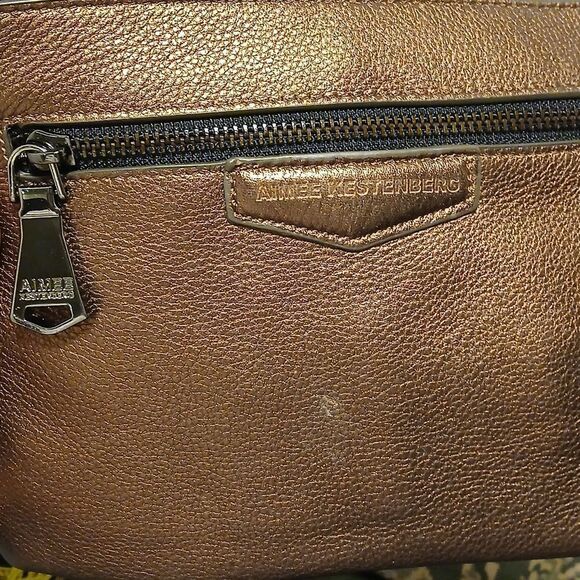 Aimee Kestenberg metallic leather wristlet w.chargers - Picture 6 of 6